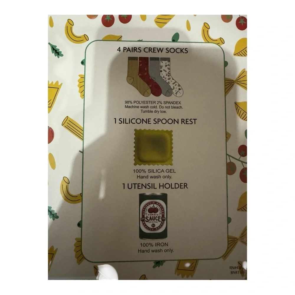 Pasta Sock Set Gift Box | 4 Crew Socks + Ravioli Spoon Rest + Utensil Holder NEW